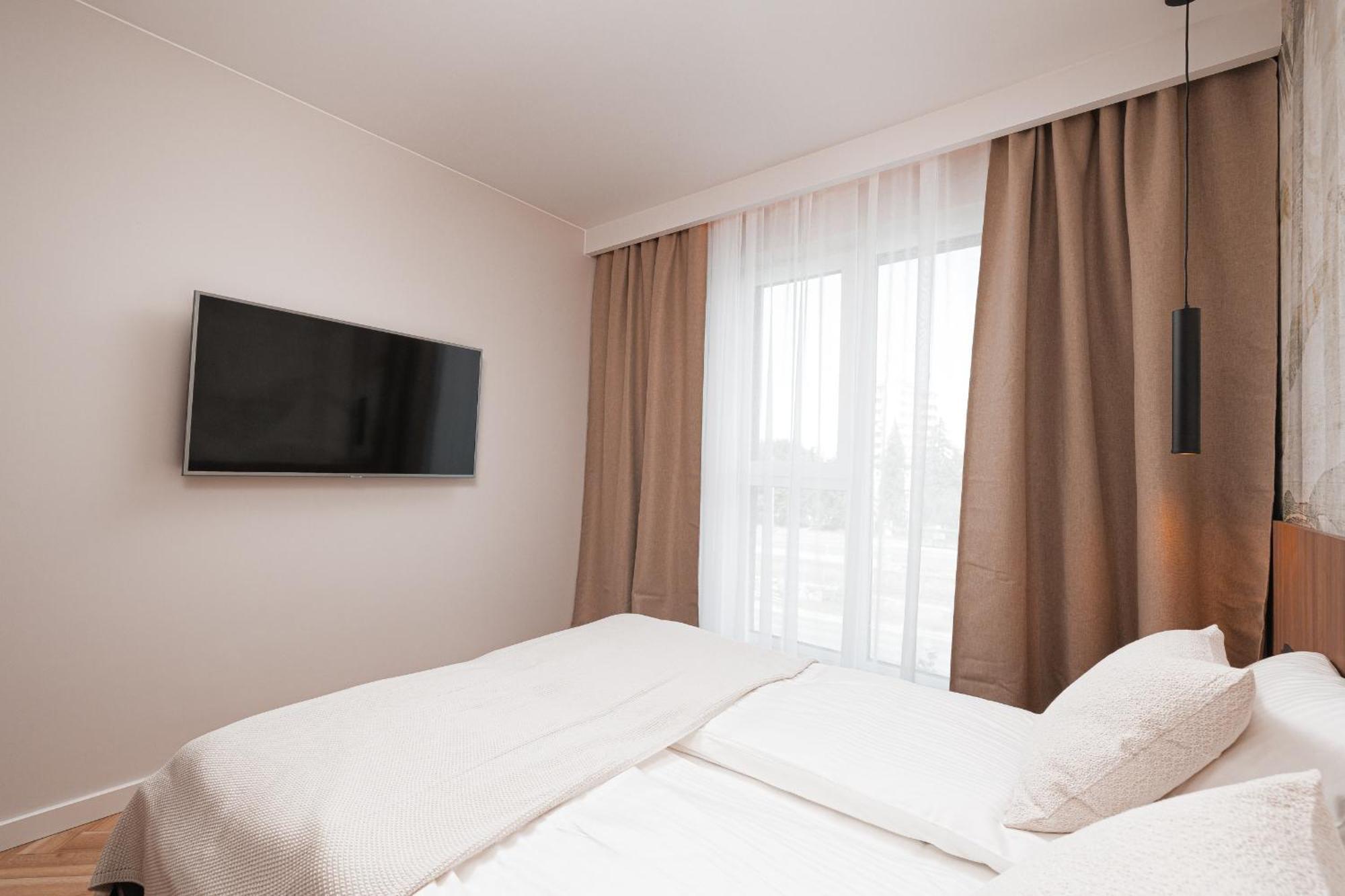 Studio Verde Legnicka Residence Breslavia Esterno foto